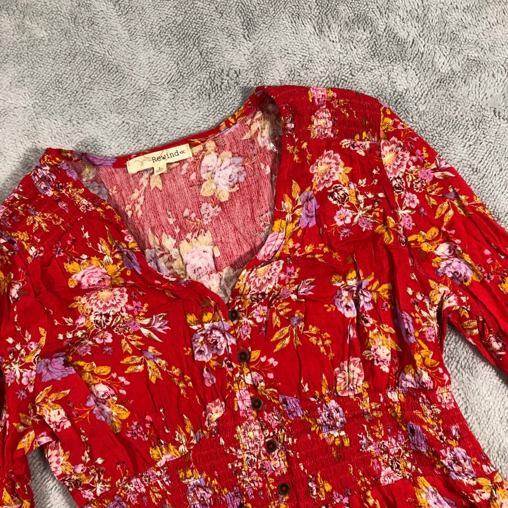 Rewind Floral Smocked Waist Top Women's L Red Floral Boho V-Neck Button Front